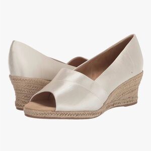 Easy Street Cream Peep-Toe Wedges